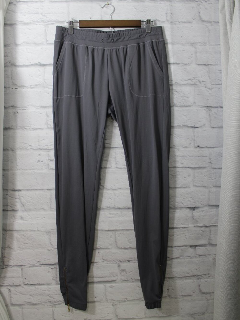 Zyia Active Large Gray Pull On Elastic Waist Zip Leg Jogger Pants